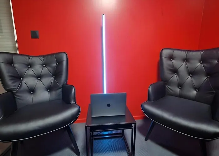 Nouveau - Avengers - Immersion Totale & Design King Size High-tech Apartment *